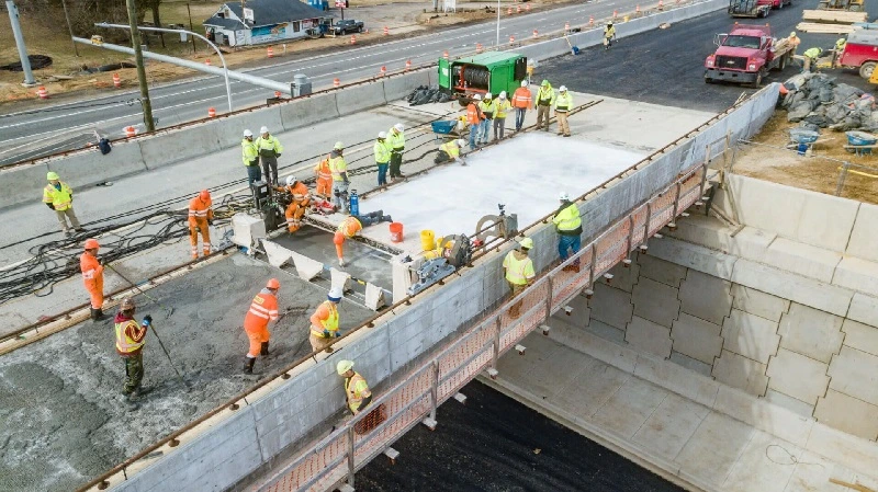 acceleration of concrete in bridge construction